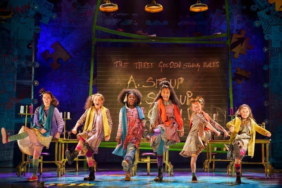 The Sun Came Out for 13 Stagebox ‘orphans’ in Annie West End & UK Tour